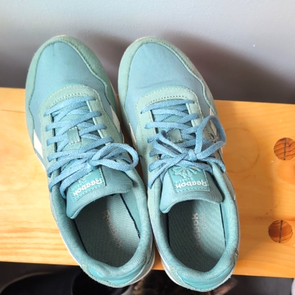 Reebok Women's Classic Harman Ripple Double Sneaker Chalk Green Slate - Picture 4 of 11